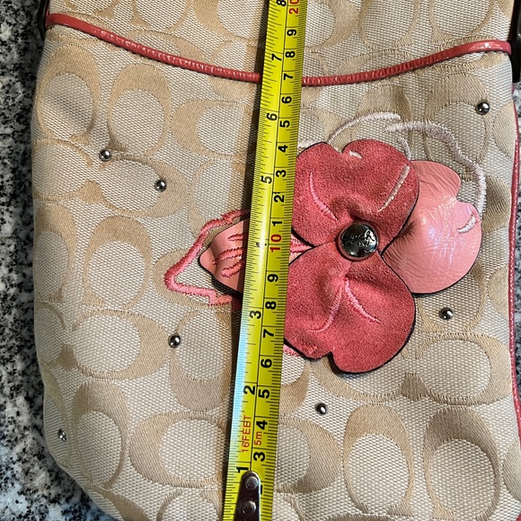 Coach Crossbody Bag - Picture 8 of 11